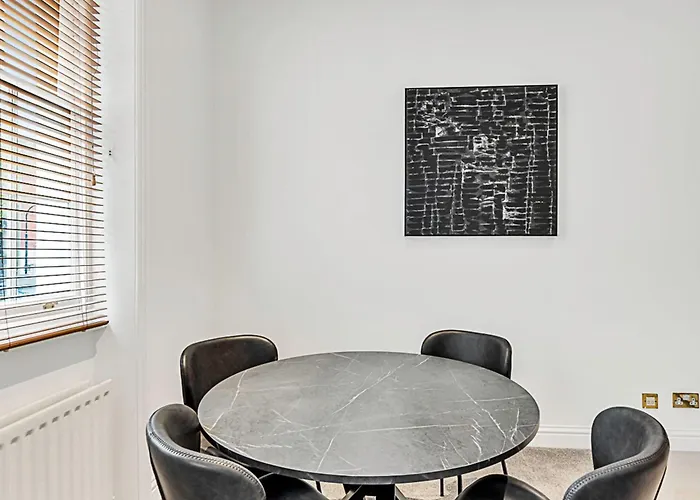 A One-Bedroom Apartment Situated In Central London