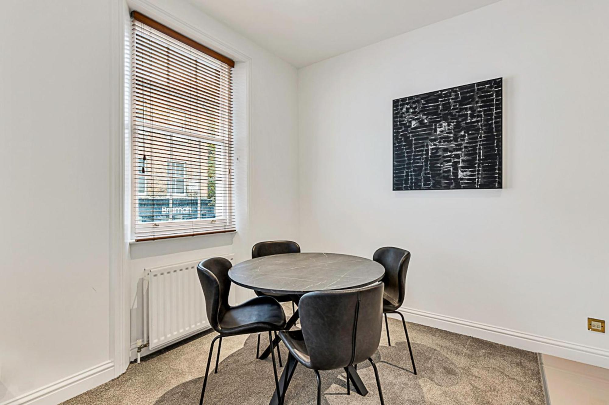 A One-bedroom Situated In Apartment *