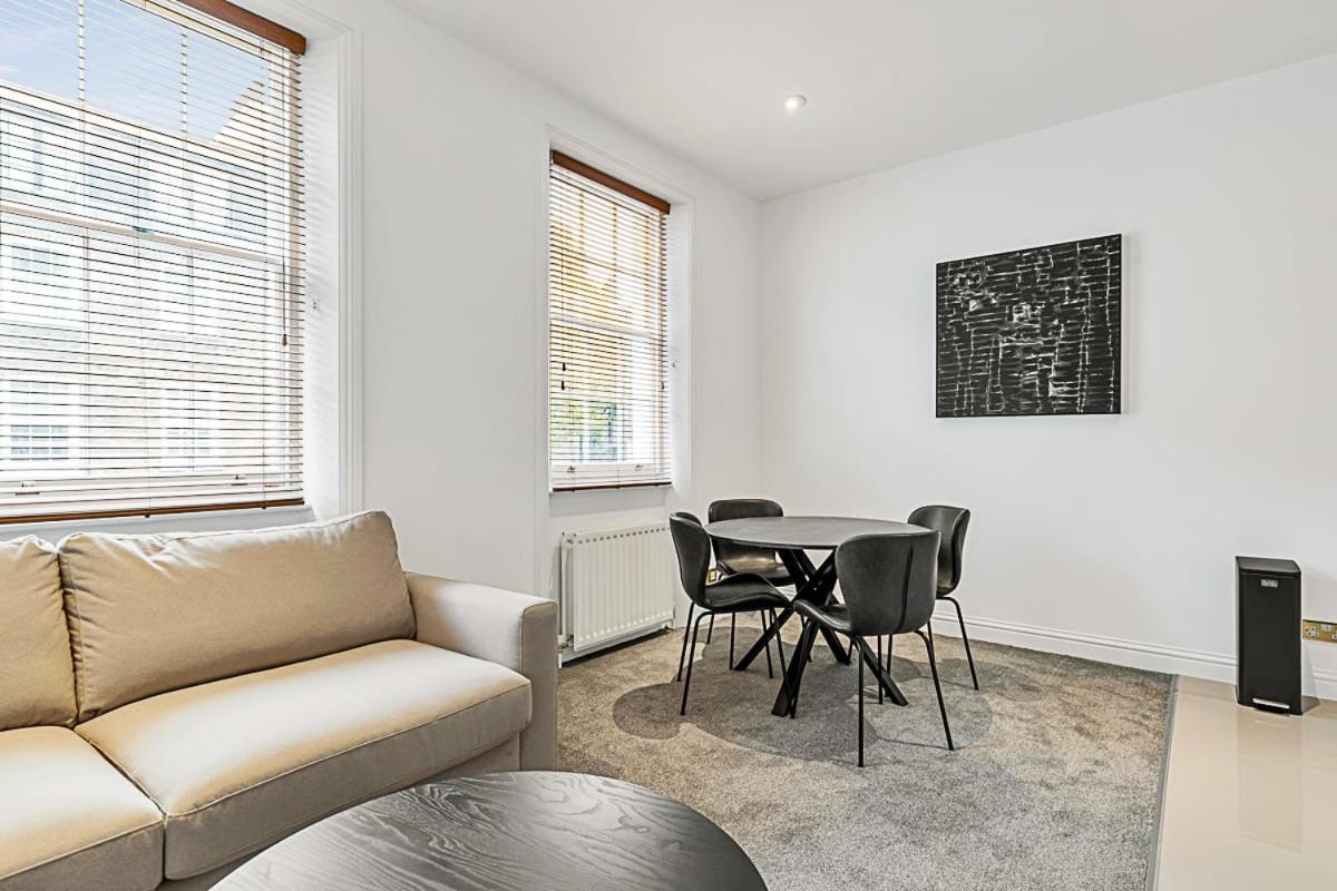 A One-bedroom Situated In London